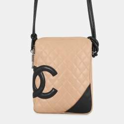 مملوكة مسبقًا حقيبة شانيل كامبون لاين كتف بيج/أسود جلد غنم حجم متوسط