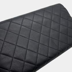 مملوكة مسبقًا Chanel Matelasse Clutch Bag Black Lambskin