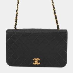 Pre Owned Chanel Matelasse Full Flap Chain shoulder Bag Black Lambskin