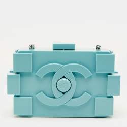 Pre Owned حقيبة كلتش شانيلا بوي سوبرماركت بوي بريك ليجو زجاجي خفيف أزرق بليكسيغراف