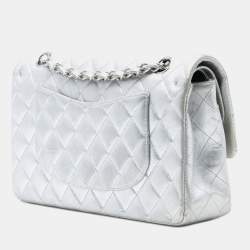 Pre Owned حقيبة كتف شانيل فضية متوسطة معدنية جلد حمل مزدوجة