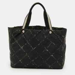 مملوكة مسبقًا Chanel Travel Line Black Quilted Print Nylon Tote