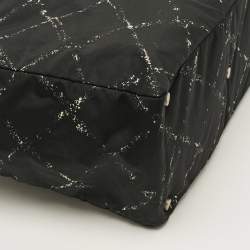 مملوكة مسبقًا Chanel Travel Line Black Quilted Print Nylon Tote