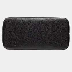 مملوكة مسبقًا حقيبة شانيل توت ميداليون كافيار أسود