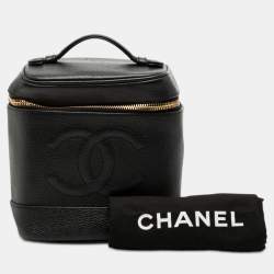 مملوكة مسبقًا حقيبة شانيل فانيتي كافيار سوداء CC