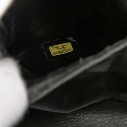 مملوكة مسبقًا حقيبة شانيل فانيتي كافيار سوداء CC