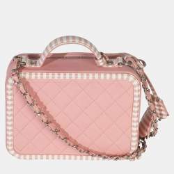 مملوكة مسبقًا Chanel CC Filigree Quilted Striped Medium Pink Caviar Leather Vanity Case