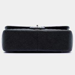 مملوكة مسبقًا Chanel Black Jumbo Classic Caviar Double Flap