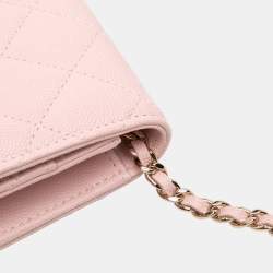 مملوكة مسبقًا محفظة شانيل CC وردية مبطنة كافيار على سلسلة