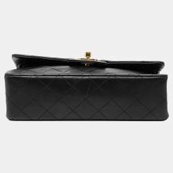 مملوكة مسبقًا حقيبة شانيل فلاب مزدوجة جلد الخراف الكلاسيكي الأسود صغير