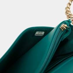 Pre Owned Chanel Blue Quilted Lambskin Boy Wallet On Chain