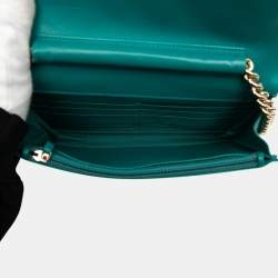 Pre Owned Chanel Blue Quilted Lambskin Boy Wallet On Chain