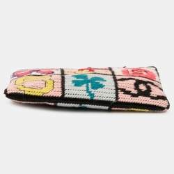 مملوكة مسبقًا Chanel Black Wool Needlepoint Precious Symbols Pochette