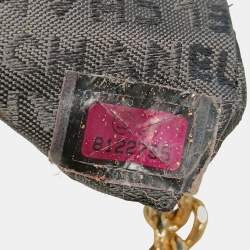 مملوكة مسبقًا Chanel Black Wool Needlepoint Precious Symbols Pochette
