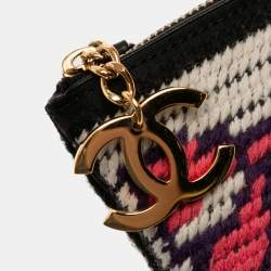مملوكة مسبقًا Chanel Black Wool Needlepoint Precious Symbols Pochette