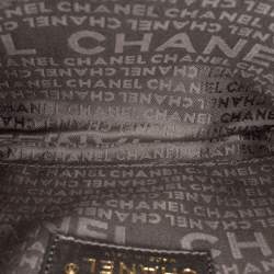 مملوكة مسبقًا Chanel Black Wool Needlepoint Precious Symbols Pochette