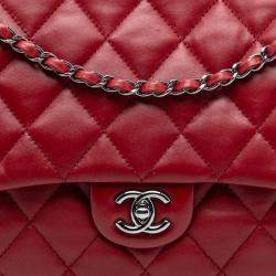 مملوكة مسبقًا Chanel Red Maxi Lambskin 3 Accordion Flap