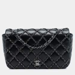 Pre Owned حقيبة شانيل سوداء شعار CC مبطن جلد حمل مع سلسلة مزخرفة