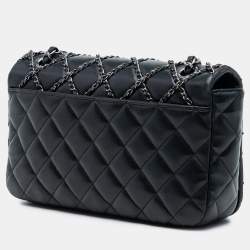 Pre Owned حقيبة شانيل سوداء شعار CC مبطن جلد حمل مع سلسلة مزخرفة