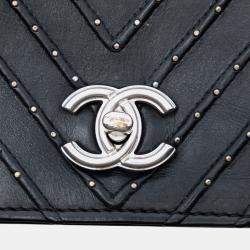 Pre Owned Chanel Black Chevron Lambskin Stud Wars Flap
