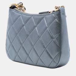 مملوكة مسبقًا Chanel Grey CC Quilted Metallic Lambskin Logo Chain Satchel