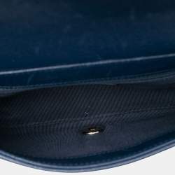 مملوكة مسبقًا حقيبة شانيل كحلي ميني مبطنة شيفرون جلد الأغنام مادوموازيل فينتاج فلاب