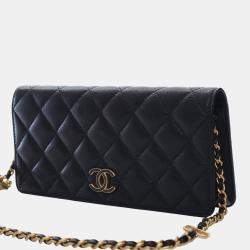 Pre Owned Chanel Black Quilted Caviar Glitter CC Roller Skate Clutch With Chain