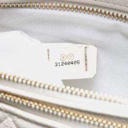 Pre Owned Chanel White Quilted Caviar East West Flap Clutch