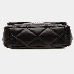 Pre Owned حقيبة شانيل لامبسكين أسود ماكسي 19 فلاپ