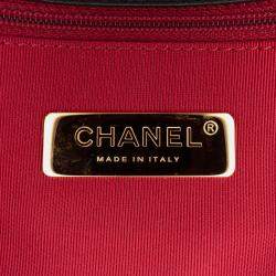 Pre Owned حقيبة شانيل لامبسكين أسود ماكسي 19 فلاپ