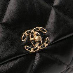 Pre Owned حقيبة شانيل لامبسكين أسود ماكسي 19 فلاپ