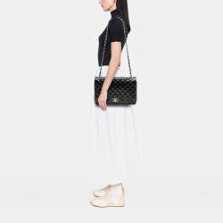 مملوكة مسبقًا Chanel Black Maxi Classic Striped Patent Double Flap