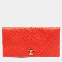 Pre Owned حقيبة كلتش شانيل "CC" شيفرون جلد حمل صغير برتقالي قابل للطي