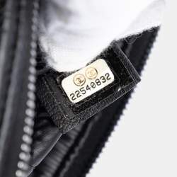 Pre Owned Chanel Black Large Quilted Caviar Boy O Case Clutch