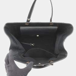 Pre Owned حقيبة تسوق شانيل ماتلاسي جلد عجل أسود حجم متوسط