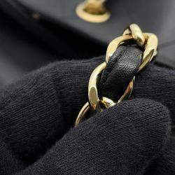 Pre Owned حقيبة تسوق شانيل ماتلاسي جلد عجل أسود حجم متوسط