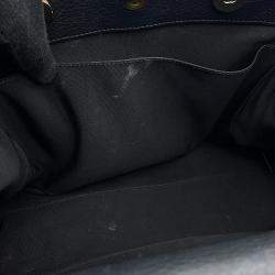 Pre Owned حقيبة تسوق شانيل ماتلاسي جلد عجل أسود حجم متوسط