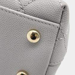مملوكة مسبقًا Chanel Coco Handle 2Wayhandbag Ice Gray Caviar Leather Size XS