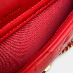 مملوكة مسبقًا Chanel Matelasse Flap Chain shoulder Phone Pouch Red Lambskin