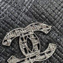 Pre Owned Chanel Matelasse Chain Me Bi-Fold Long Purse Clothes Black Caviar Leather