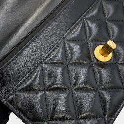 Pre Owned Chanel Matelasse Heart Chain Cc Logo Chain Wallet Black Lambskin