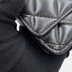 Pre Owned Chanel Matelasse Heart Chain Cc Logo Chain Wallet Black Lambskin