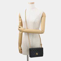 Pre Owned Chanel Matelasse Heart Chain Cc Logo Chain Wallet Black Lambskin