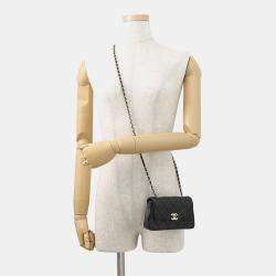 Pre Owned Chanel Matelasse Chainclutch Bag Black Lambskin Size Mini