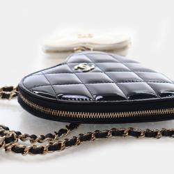 Pre Owned Chanel Quilted Resin CC Heart Small Patent Leather Clutch With Chain