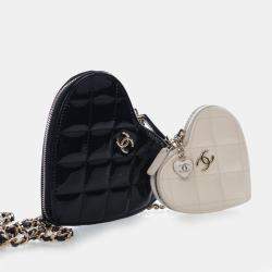 Pre Owned Chanel Quilted Resin CC Heart Small Patent Leather Clutch With Chain