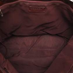 Pre Owned حقيبة شانيل توت جلد براءات اختراع مبطنة بني كبيرة