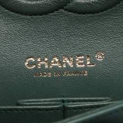 مملوكة مسبقًا Chanel Classic Double Flap Medium Green Chevron Leather Shoulder Bag