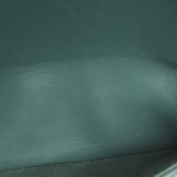 مملوكة مسبقًا Chanel Classic Double Flap Medium Green Chevron Leather Shoulder Bag