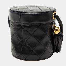 Pre Owned حقيبة شانيل حقيبة فانيتي سوداء صغيرة كانتين جلد خروف مبطن بشرابة